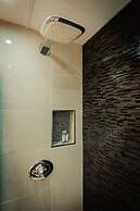 Isaacs Hotel Cork City