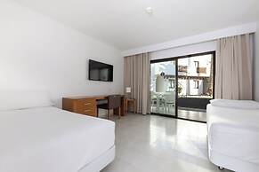 Apartamentos Hesperia Bristol Playa