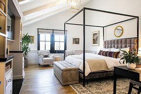 Fess Parker Wine Country Inn