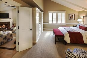 Fess Parker Wine Country Inn