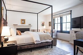 Fess Parker Wine Country Inn