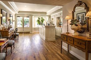 Fess Parker Wine Country Inn