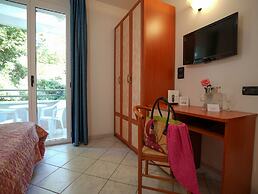 Hotel Dasamo - Dada Hotels