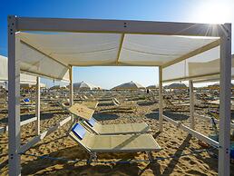 Hotel Dasamo - Dada Hotels