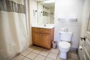Compass Cove Resort