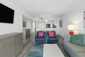 Compass Cove Resort