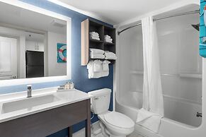Compass Cove Resort