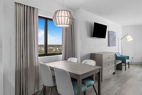 Compass Cove Resort