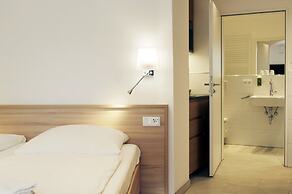 Hotel Adria München