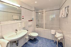 Hotel Adria München