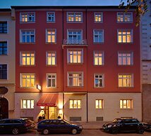 Hotel Adria München