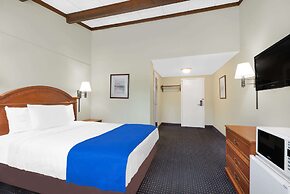 Travelodge by Wyndham Lima OH