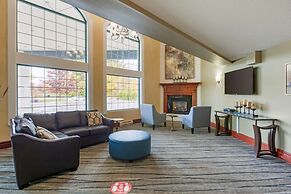 Best Western Plus Orillia Hotel