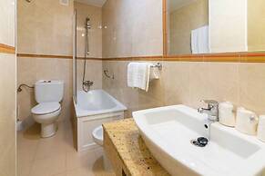 Hotel Selu