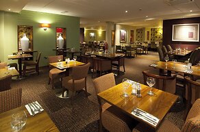 Premier Inn London Heathrow Airport T2 & T3 - Bath Road