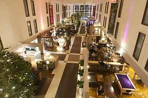 Premier Inn London Heathrow Airport T2 & T3 - Bath Road