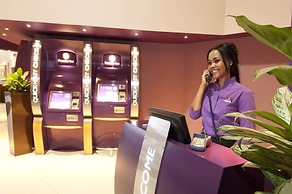 Premier Inn London Heathrow Airport T2 & T3 - Bath Road