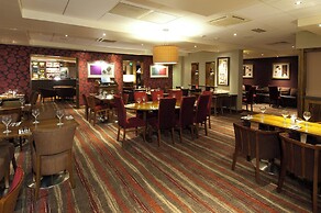 Premier Inn London Heathrow Airport T2 & T3 - Bath Road