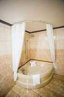 Bucharest Comfort Suites