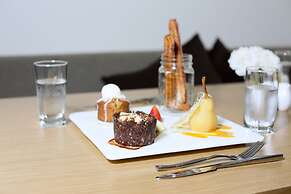 Best Western Plus Hovell Tree Inn