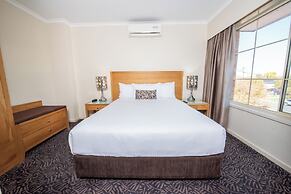 Best Western Plus Hovell Tree Inn