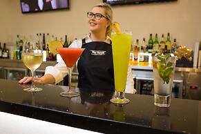 Best Western Plus Hovell Tree Inn