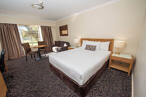 Best Western Plus Hovell Tree Inn