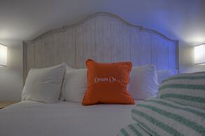 Atlantic Beach Resort, a Ramada by Wyndham