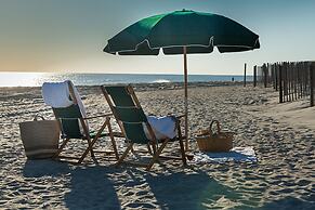 Atlantic Beach Resort, a Ramada by Wyndham