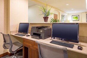 Holiday Inn Manchester Airport by IHG