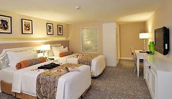 Metropole Hotel