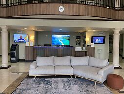 Hotel Marguerite Anaheim/Garden Grove, Trademark Collection by Wyndham