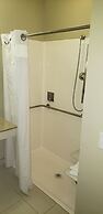 Hotel Marguerite Anaheim/Garden Grove, Trademark Collection by Wyndham