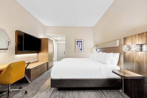 Holiday Inn Express & Suites Sylva - Western Carolina Area by IHG