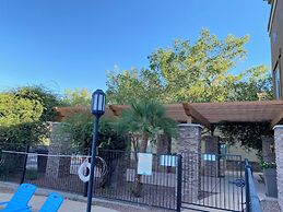 Tombstone Grand Hotel, a Baymont by Wyndham