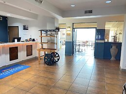 Tombstone Grand Hotel, a Baymont by Wyndham