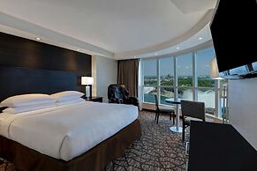 Embassy Suites by Hilton Niagara Falls Fallsview