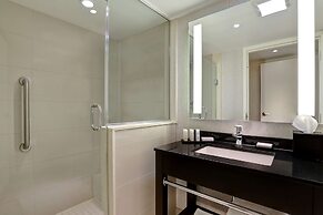 Embassy Suites by Hilton Niagara Falls Fallsview