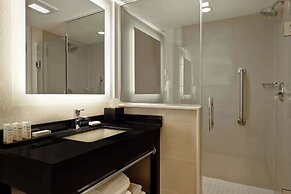 Embassy Suites by Hilton Niagara Falls Fallsview
