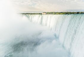 Embassy Suites by Hilton Niagara Falls Fallsview