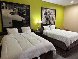 Red Lion Inn & Suites IAH Airport East