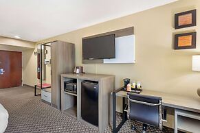 Comfort Inn And Suites