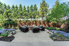 Courtyard by Marriott Easton-Columbus