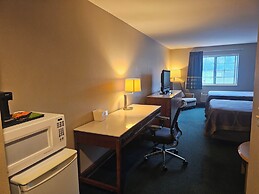 Super 8 by Wyndham Ava