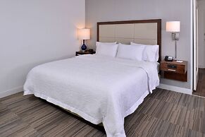 Hampton Inn & Suites Ann Arbor West