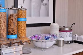 Hampton Inn & Suites Ann Arbor West