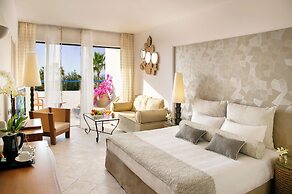 Azia Resort and Spa