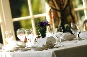 French Horn Hotel