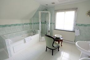 French Horn Hotel
