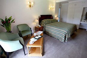 French Horn Hotel